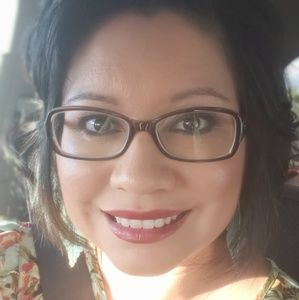 Meet your Posher, Dora